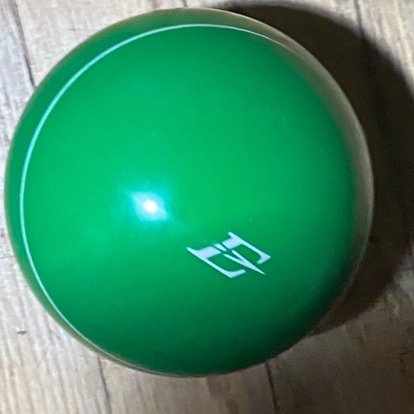 EPCO 110 mm replacement bocce ball with GLO green /white circle 3 strings - Picture 1 of 4